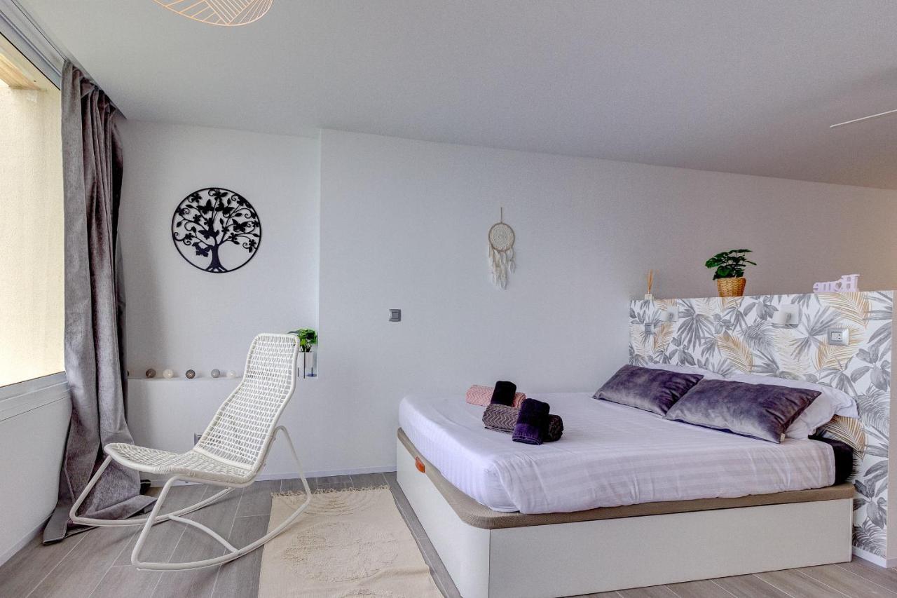 Ocean Loka Apartment Callao Salvaje Luaran gambar